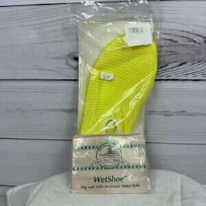 Two Feet Ahead Wet Shoe Size 3‎ Unisex 7/8  NEW Yellow NYLON